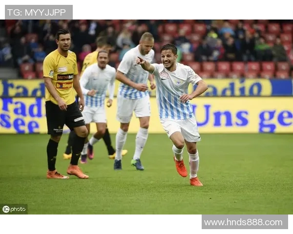 诺梅卡柳与慕拉激战正酣谁能在这场比赛中笑到最后