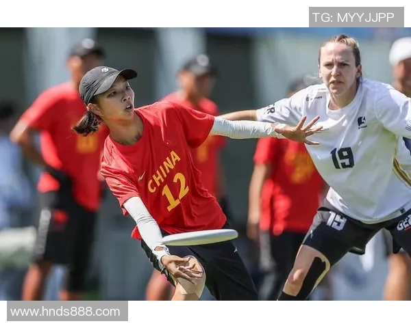 飞盘热潮席卷成都探索飞盘队的训练与比赛节奏 飞盘热潮席卷成都探索飞盘队的训练与比赛节奏