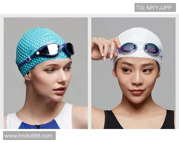 时尚与舒适兼具的女士泳装设计潮流，引领夏季海滩度假新风尚